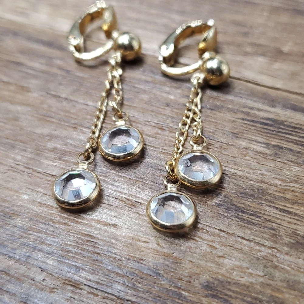 E707 crystal drop chandelier dangle‎ earrings clip on vintage avon